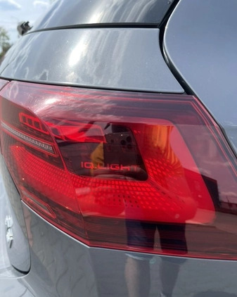 Volkswagen Golf cena 98000 przebieg: 59000, rok produkcji 2020 z Warszawa małe 742